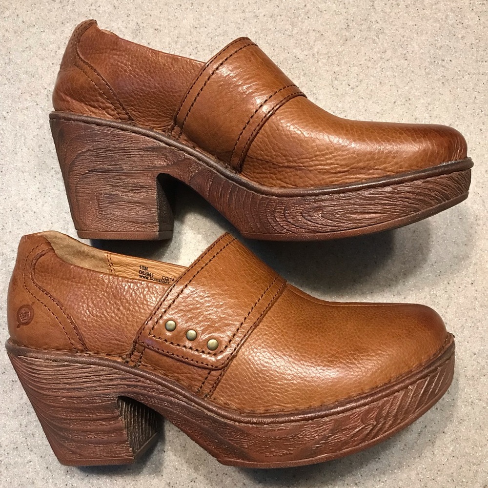 Born Samira Leather Chunky Heel Clogs 10